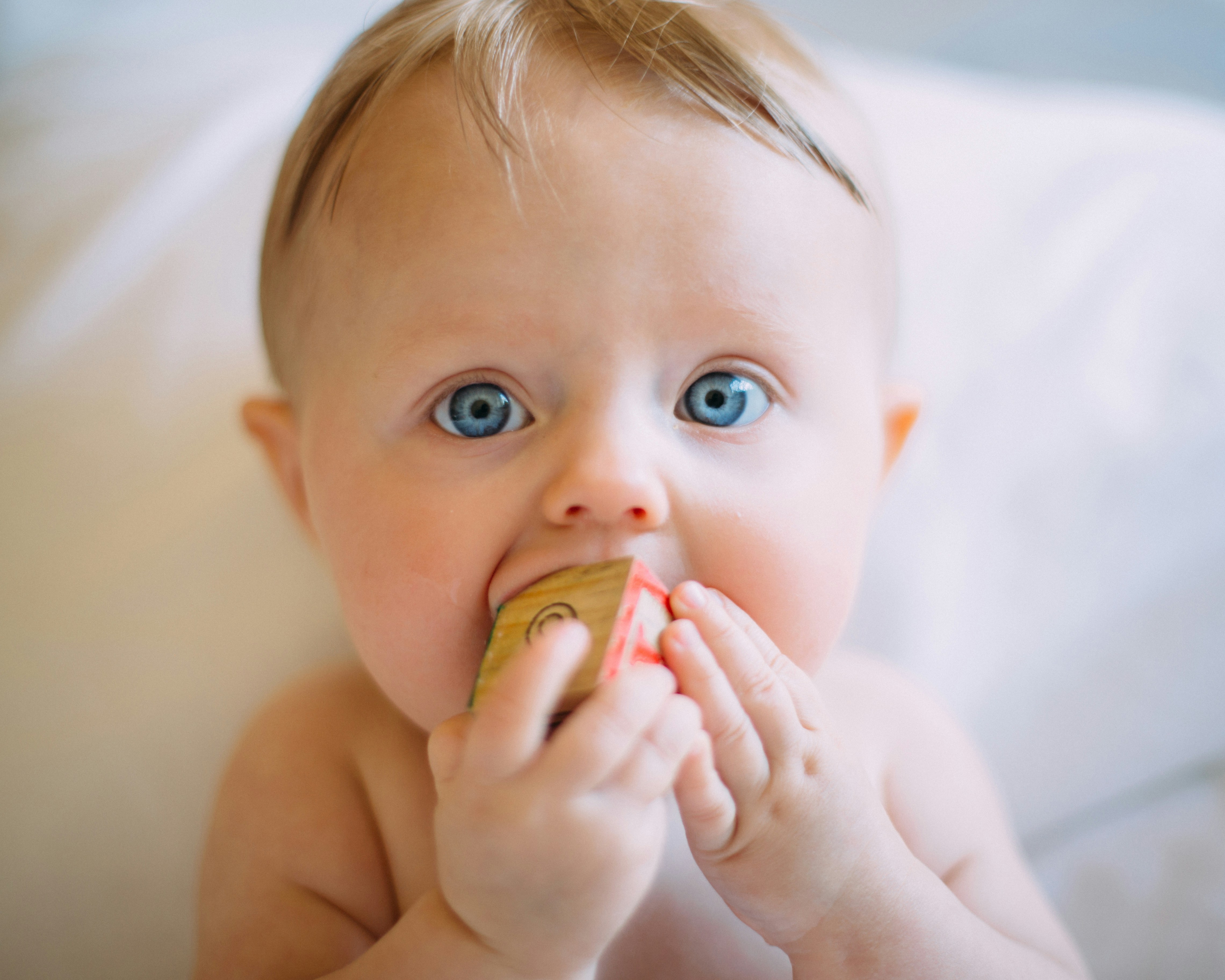 Recognizing newborn hunger cues